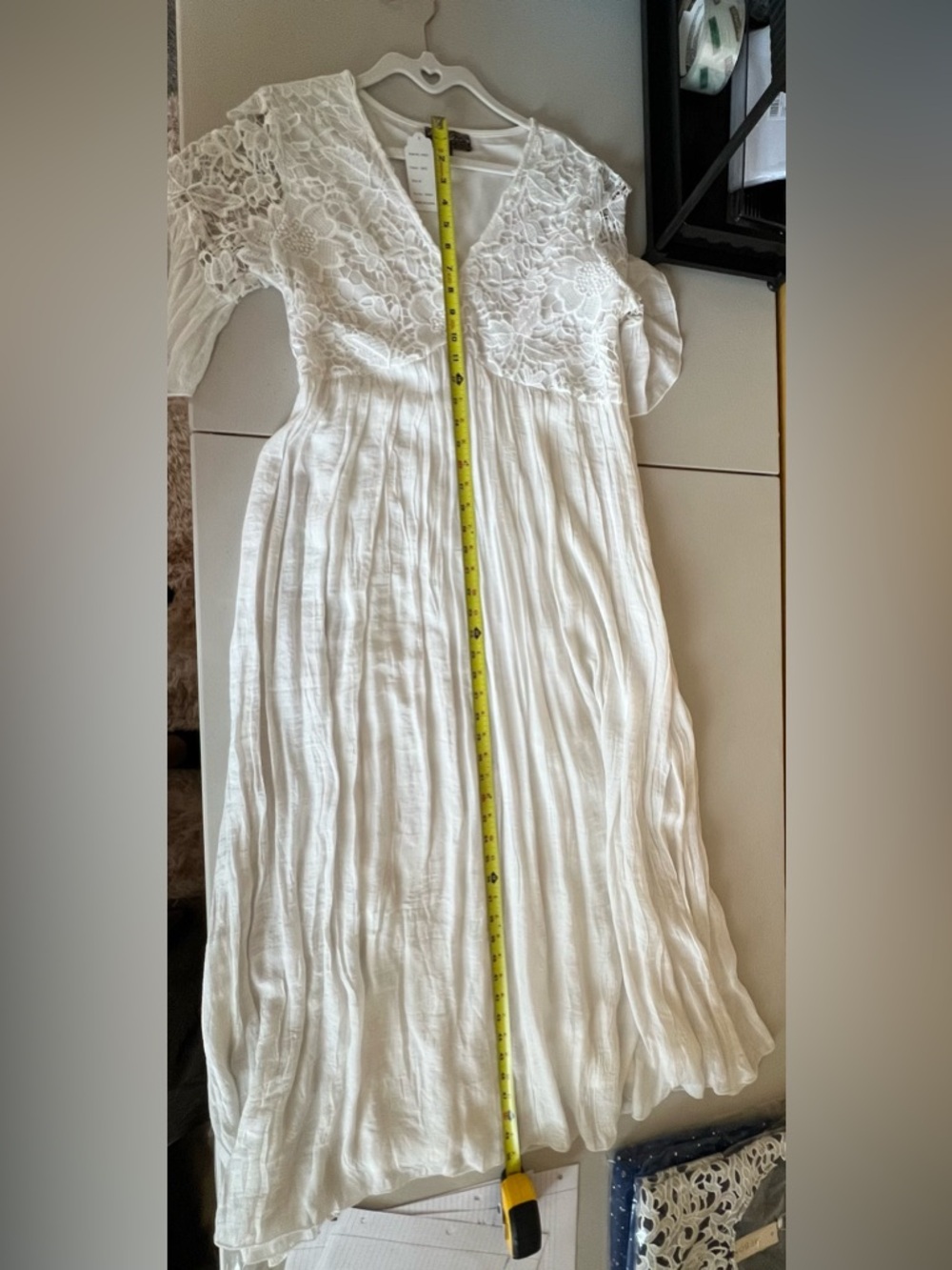 J Gee Elegant White Lace Empire-Waist Boho Maxi Dress Size Medium - Picture 13 of 14